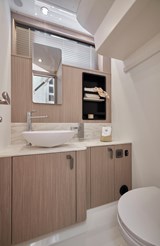 Prestige F5.7 VIP Bathroom